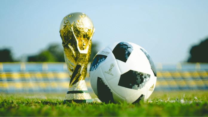 2026 FIFA World Cup knockout stage betting odds guide showing football, trophy, and sportsbook analysis.