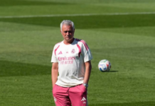 Jose Mourinho tells Real Madrid next player to sign this summer Mourinho wants new striker.