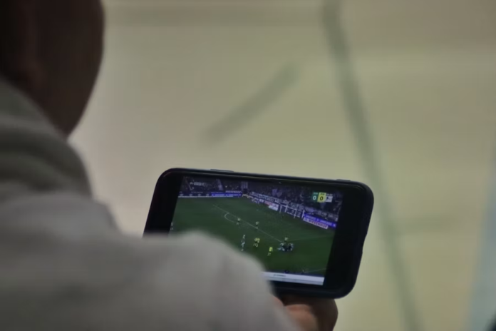 Best sportsbook features showing live betting odds, mobile sportsbook app, football betting markets, and responsible gaming tools
